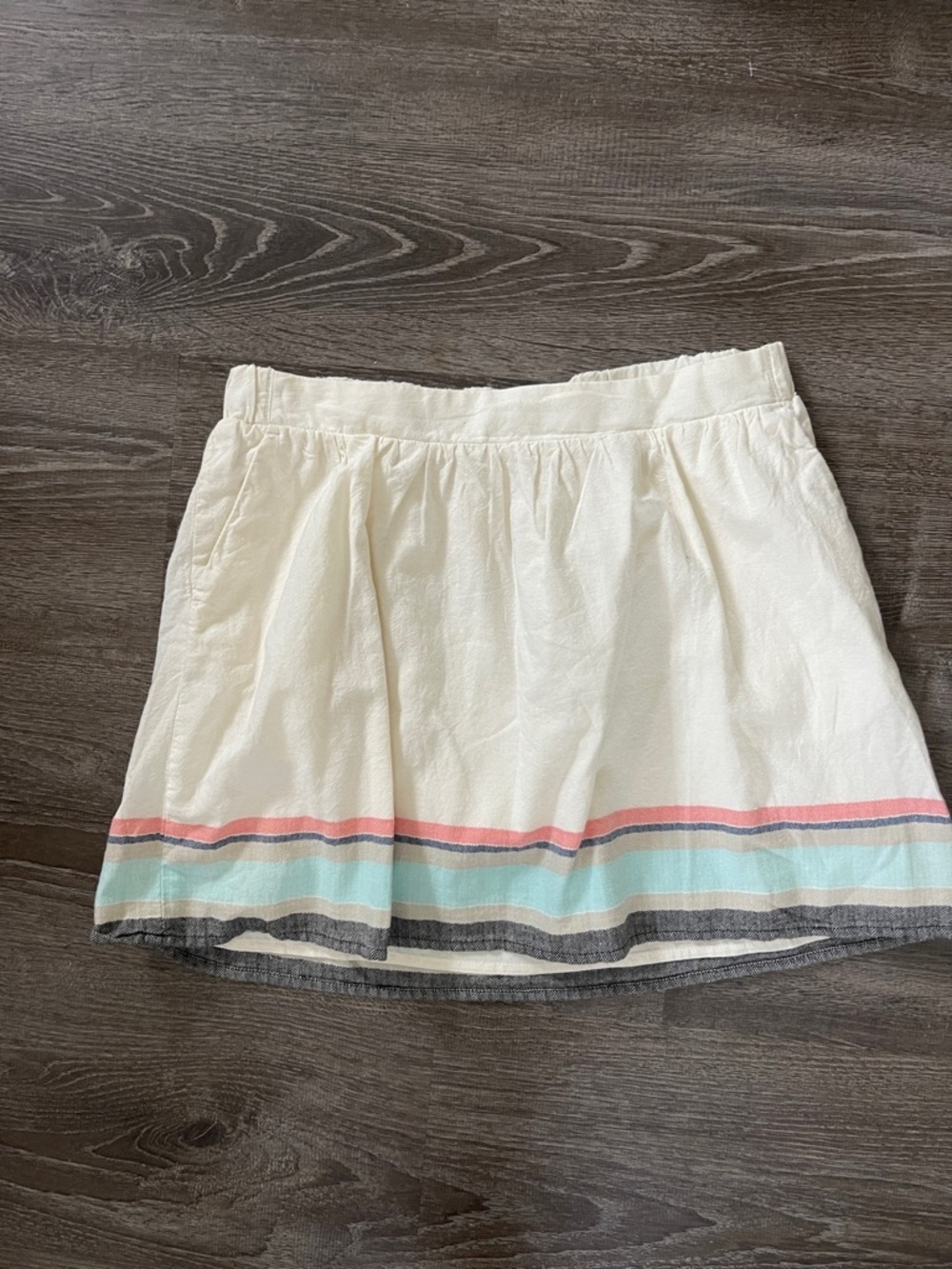 Old Navy Cream Boho Mini Skirt Striped Hem Pull On Cotton Pockets NWT Medium - Picture 3 of 6